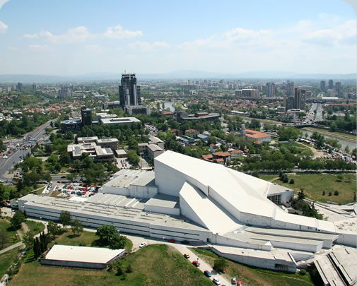 Нови театър и спортен комплекс градят в Скопие